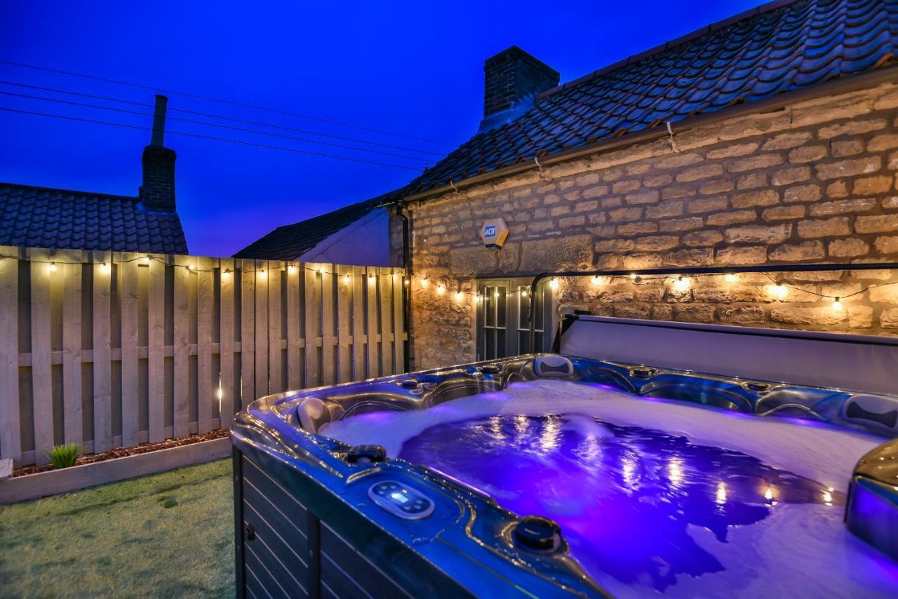 Pickering Rooftop Terrace Bagian luar foto