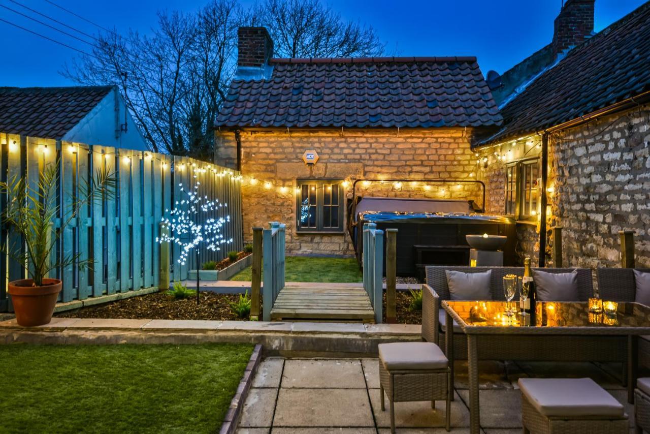 Pickering Rooftop Terrace Bagian luar foto